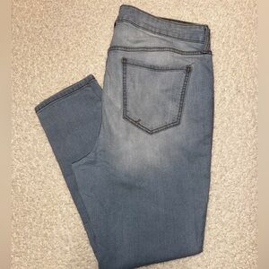 Old Navy Super Skinny Jeans